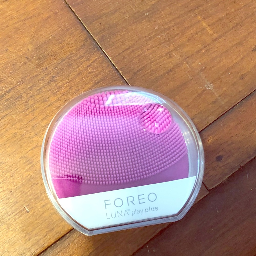 Brand new Foreo play plus